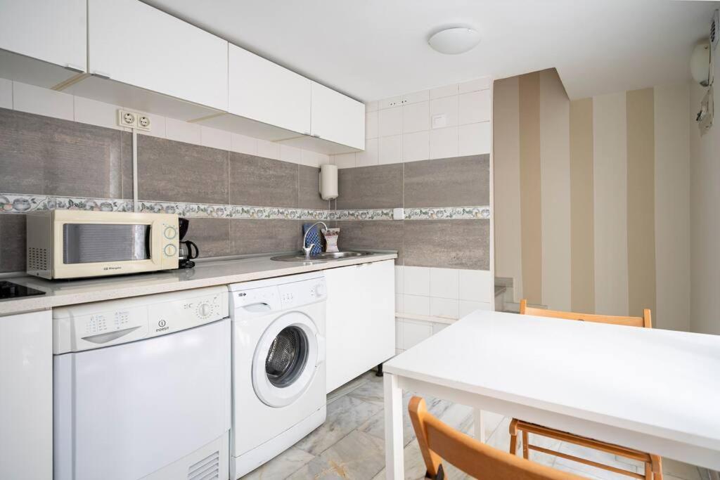 Arriaga Alto- Coqueto Duplex. Parking Gratuito Apartamento Madri Exterior foto